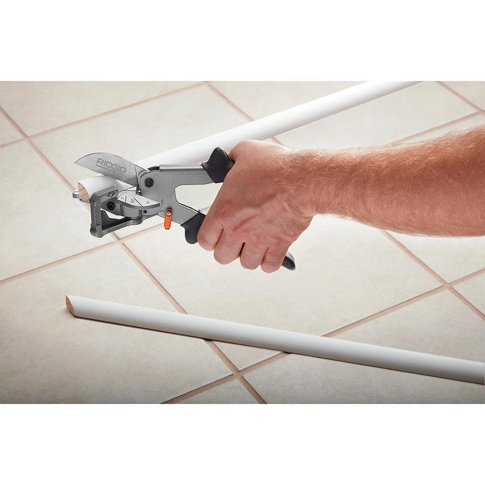 Coupe-onglet XLT en acier de 4 po