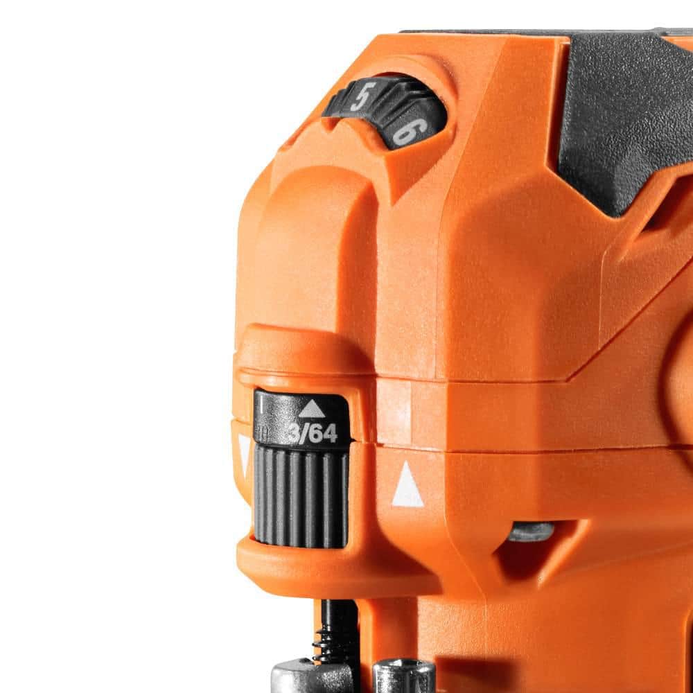 Routeur filaire compact à base fixe de 5,5 A