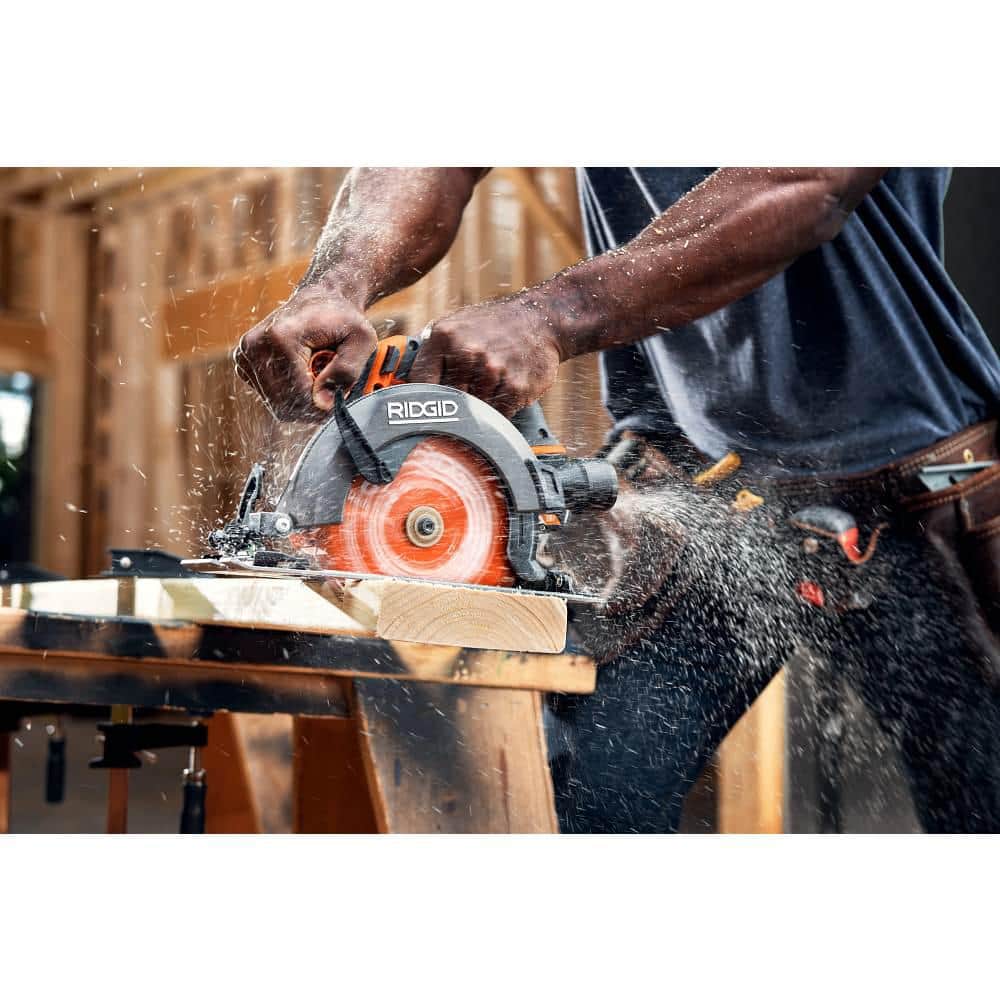 18V Cordless 6-1/2 in. Circular Saw Kit with (1) 4.0 Ah Battery and Charger