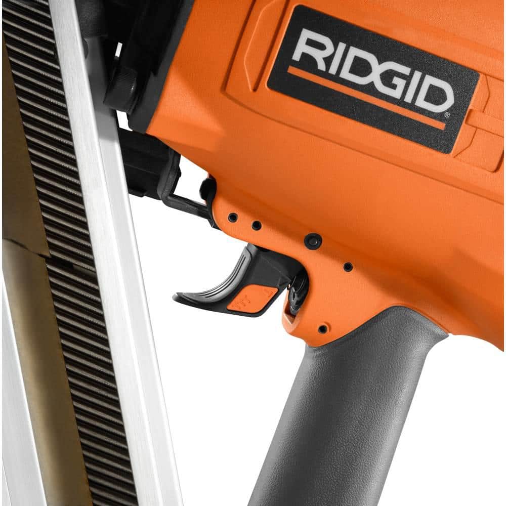 Pneumatic 30 to 34-Degree 3-1/2 in. Clipped Head Framing Nailer